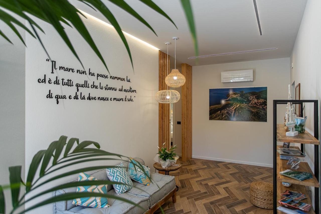 Brezza Marina Guest House Порто Ерколе Екстериор снимка